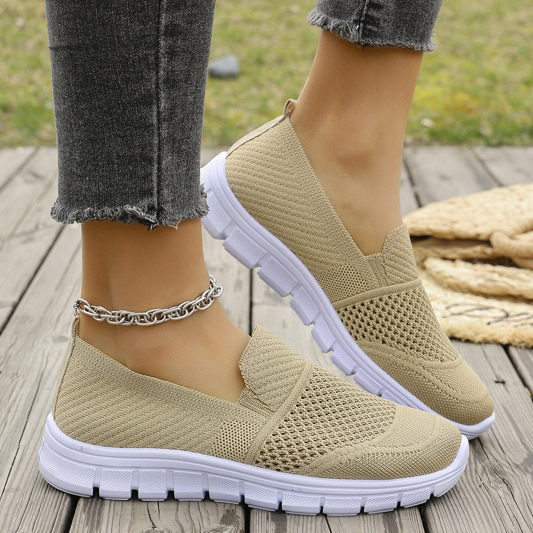 Damen Atmungsaktive Slip-On Sneakers mit elastischem Einsatz R&B