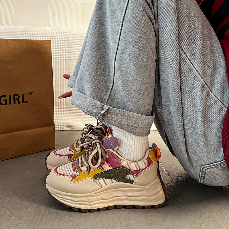 Damen Sportliche Chunky Sneakers mit elastischem Schnürsystem und farbenfrohen Akzenten R&B