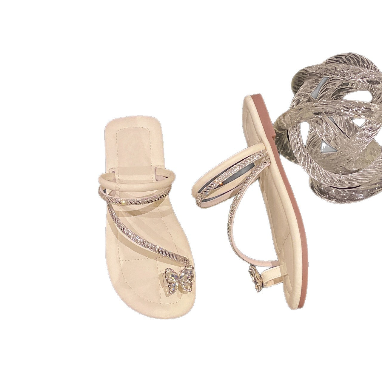 Damen Elegante und funkelnde Badesandalen mit Schmetterlingsapplikation EB
