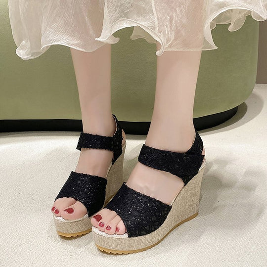 Damen Plateau-Sandalen mit elegantem Riemchen-Design R&B
