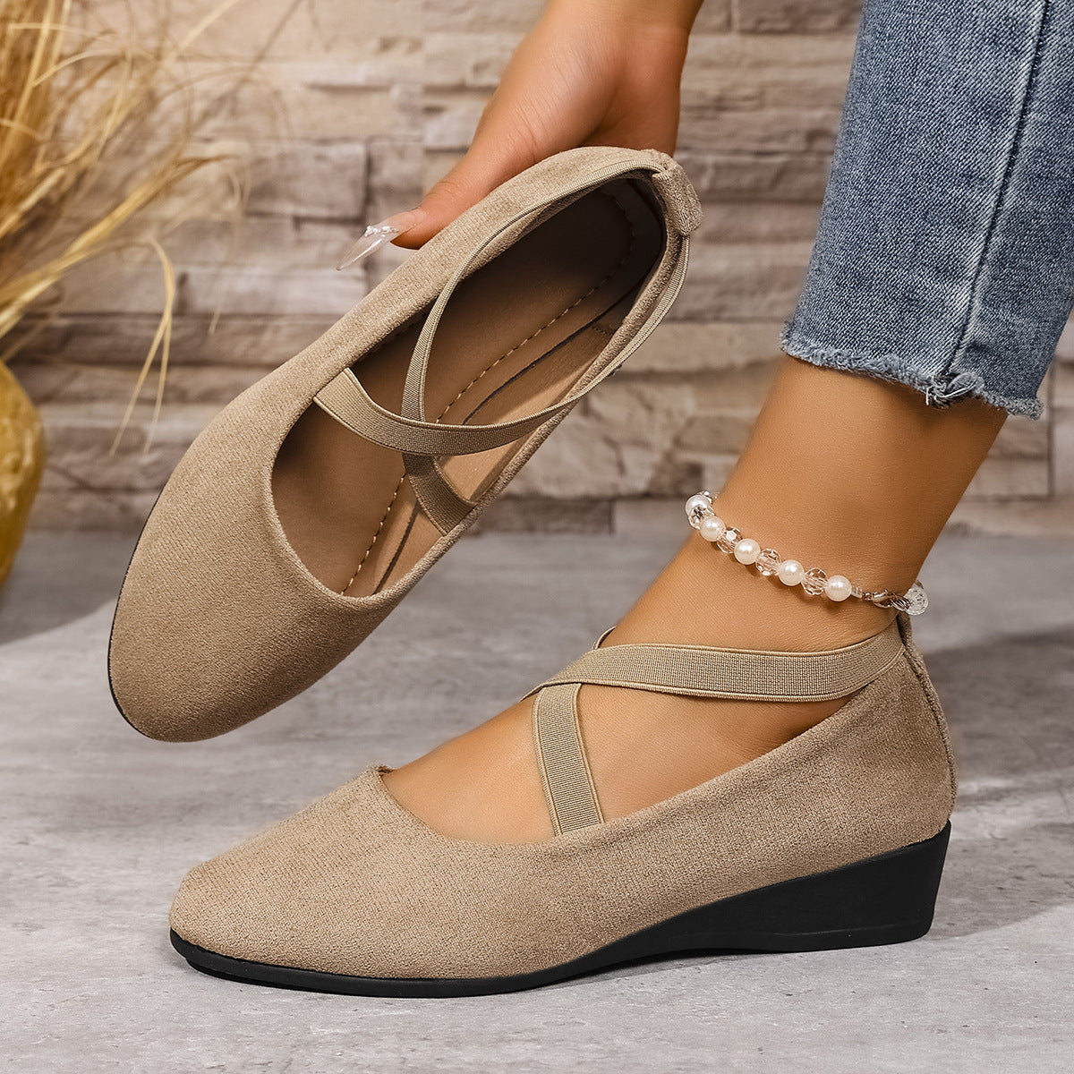 Damen Wedge-Ballerinas mit elastischem Kreuzband-Design und rutschfester Sohle R&B
