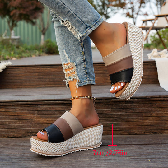Damen nan Slip-On Plateau-Espadrille mit mehrlagigen Riemen und gewebter Keilsohle R&B