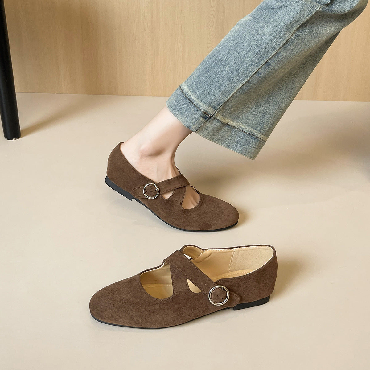 Damen Ballerinas mit modernem Riemen und eleganter Schnalle