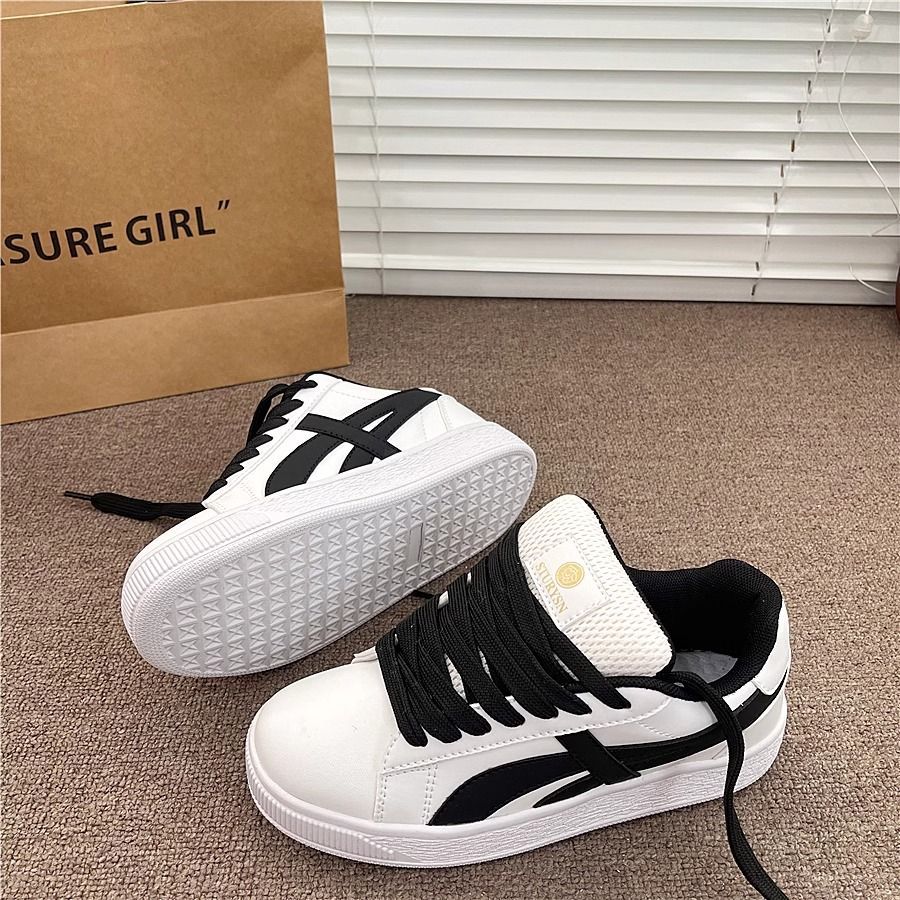 Damen Sportliche Sneaker mit bequemen Schnürsystem und atmungsaktiver Oberfläche