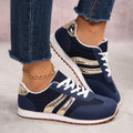 Damen Sportliche Sneakers mit metallischen Akzenten R&B