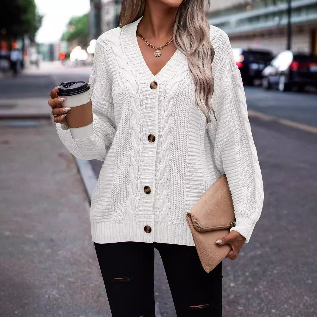 Damen modischer Strickcardigan mit Zopfmuster und Knopfdetail R&B