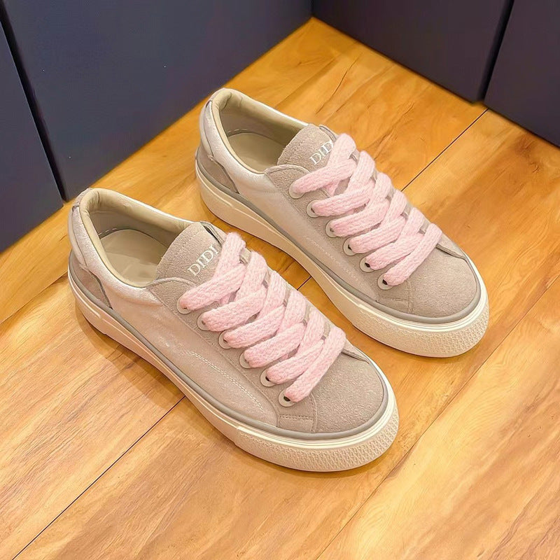 Damen Komfortable Sneakers mit modischen Schnürsenkeln von R&B