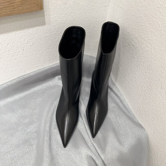 Damen elegante Stiefeletten mit spitzem Zehenbereich und geschmeidiger Lederoberfläche R&B