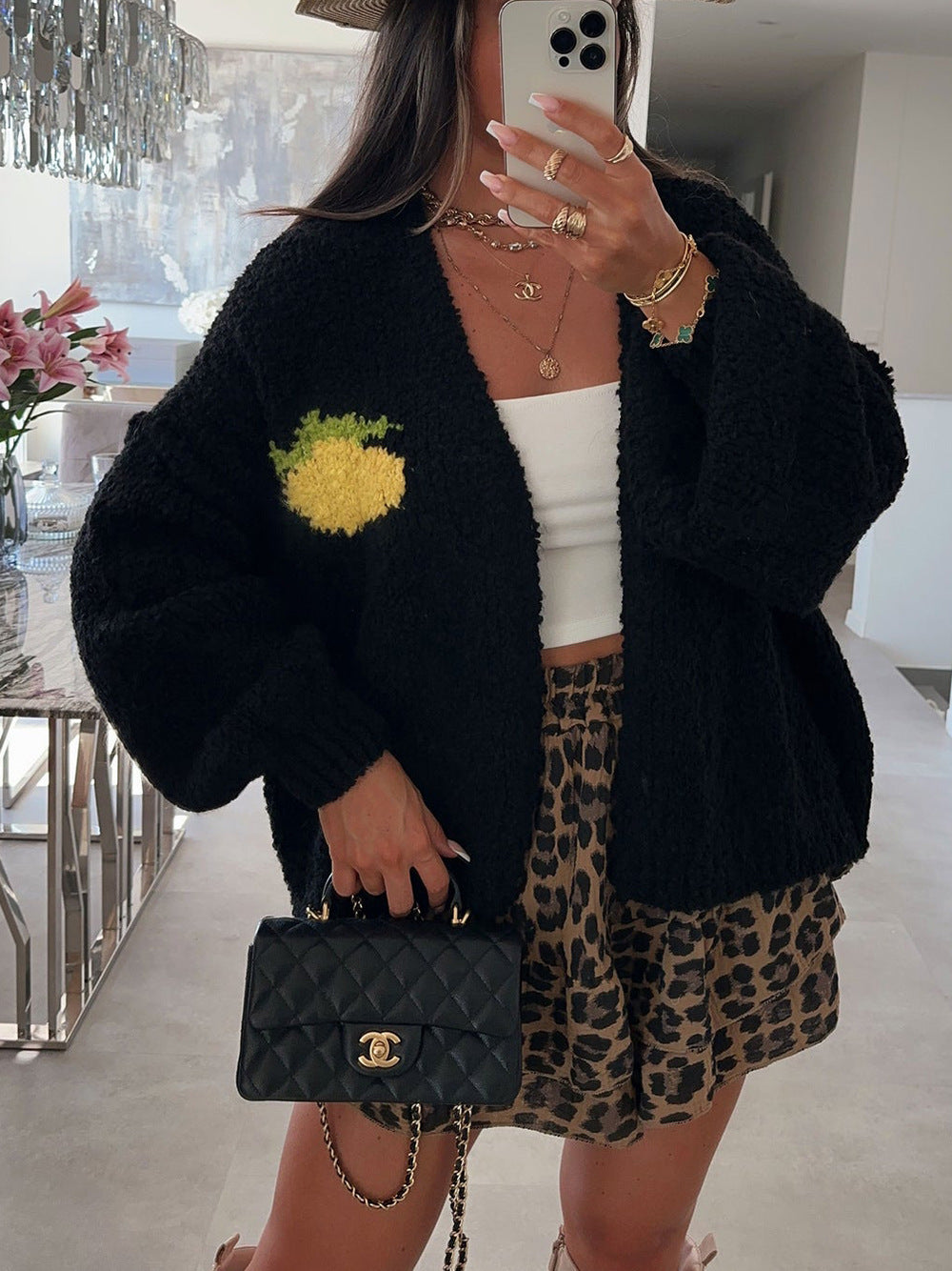 Damen Strickjacke mit fröhlichem Ananas-Motiv und oversized Schnitt R&B