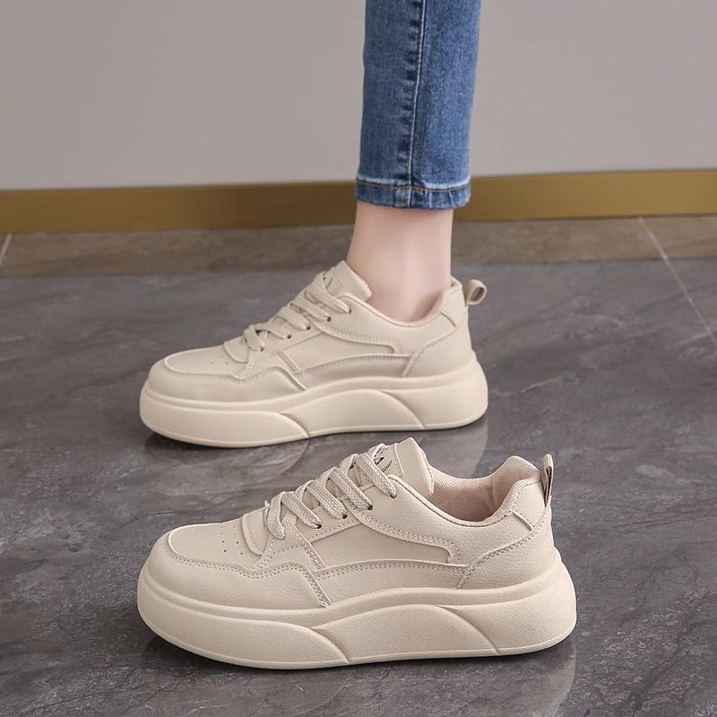 Damen Trendige Plattform-Sneaker mit bequemer Dämpfung und modischem Design R&B