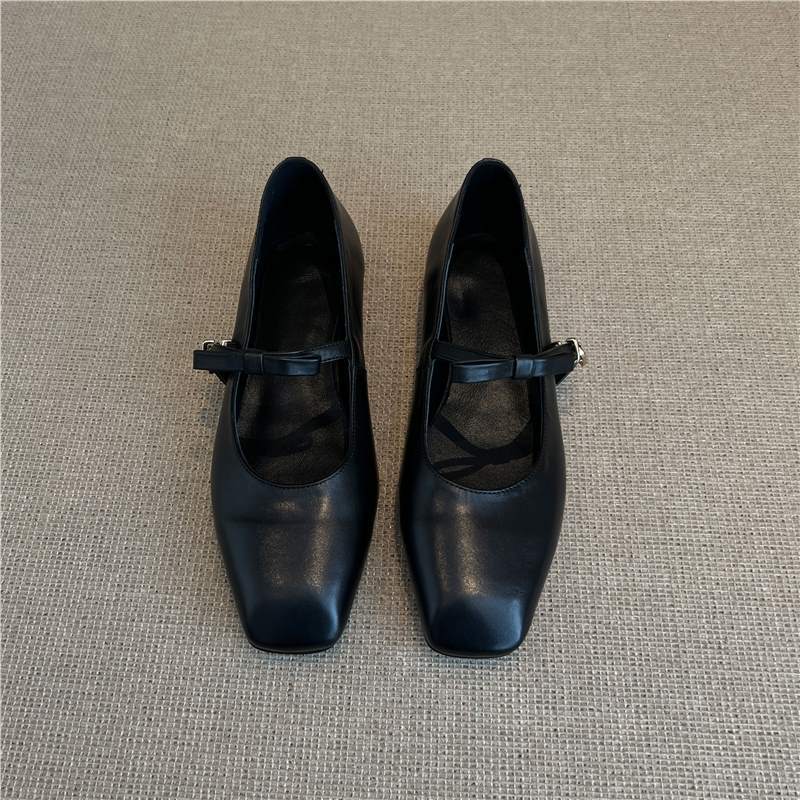 Damen Mary Jane Ballerinas mit edlem Riemenverschluss und komfortabler Sohle R&B