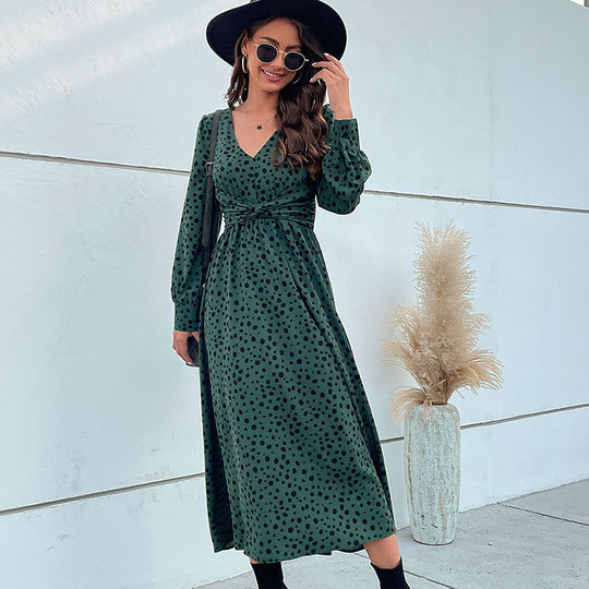 Damen Maxikleid mit modernem Wickeldesign und grafischem Punktmuster R&B