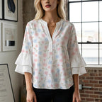 Damen Bluse mit voluminösen Flügelärmel und intensivem Blattmuster