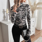 Damen Langärmliges Turtleneck Oberteil mit ZR&Bra-Muster R&B