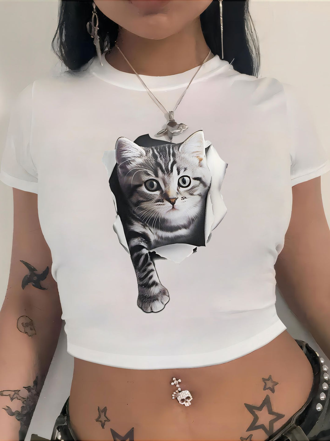 Damen Crop-T-Shirt mit auffälligem Grafiken-Design und frechem Statementdruck R&B