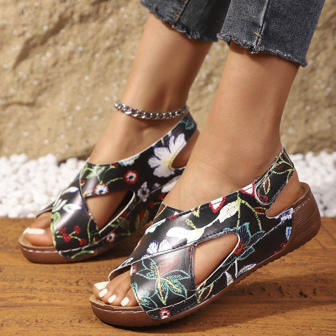Damen modische Slingback-Sandalen mit stylishem Krokodil-Design und komfortablem Fußbett R&B