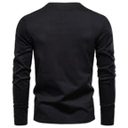 Herren nan tailliertes Langarmshirt im Henley-Stil mit kurzem V-Ausschnitt, Zierknöpfen und Brustleistentasche R&B