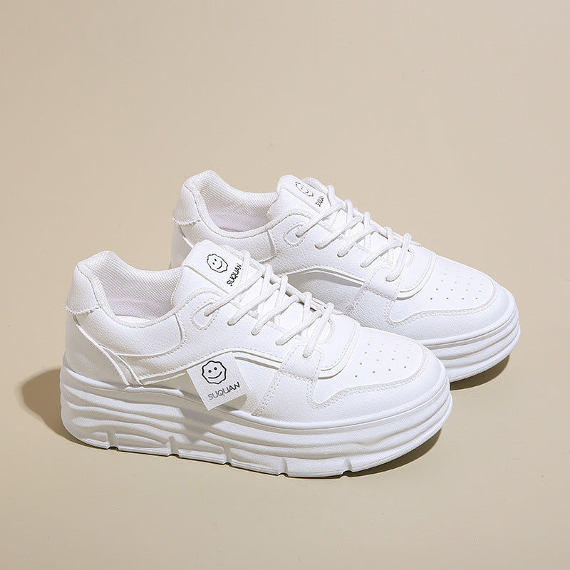 Damen Plattform Sneakers mit auffälligem Design und gepolsterter Sohle R&B