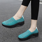 Damen Atmungsaktive Slip-On Sneakers mit flexiblem Obermaterial und dämpfender Sohle