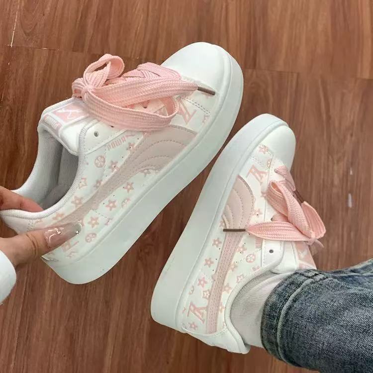 Damen Sneaker mit modischem Print und dämpfender Sohle R&B