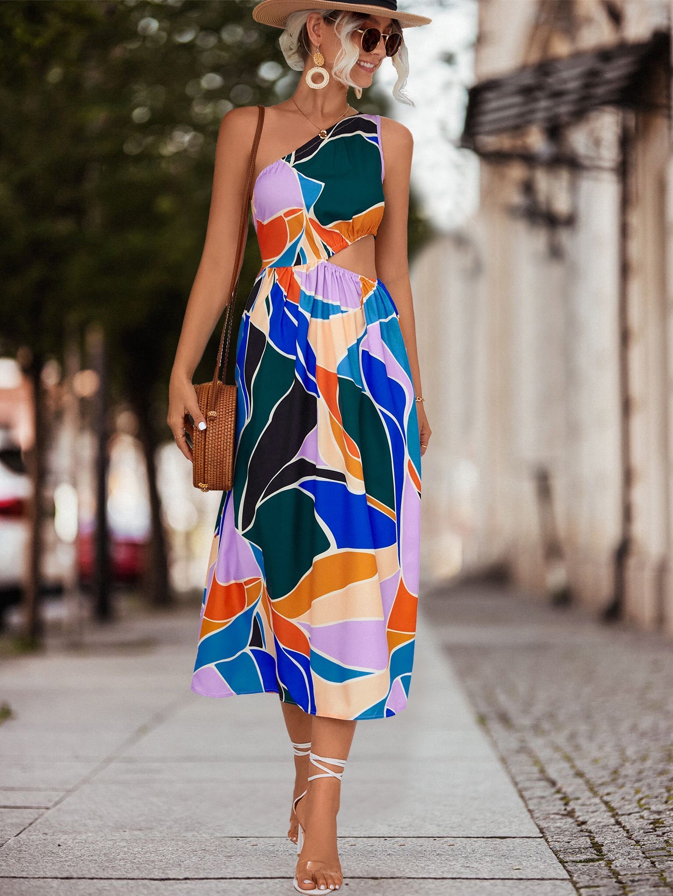 Damen Sommerliches Blumenkleid mit voluminösen Rüschendetails und komfortablem Schnitt R&B