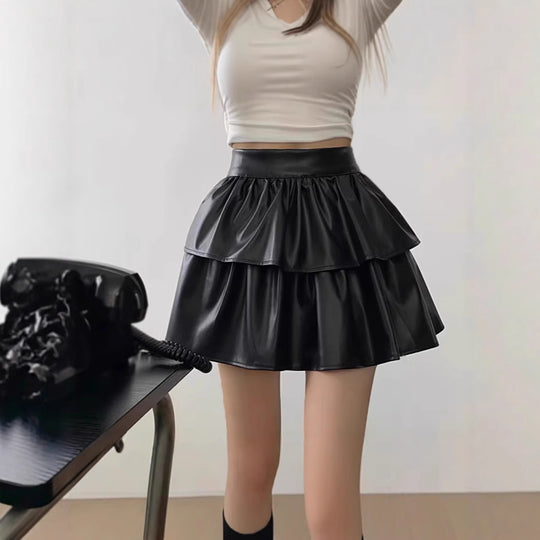 Damen Mini-Rock mit voluminösem Stufen-Design aus hochwertigem Kunstleder R&B