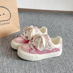Damen Sportliche Schuhe mit verspielt designter Oberfläche und komfortabler Polsterung R&B