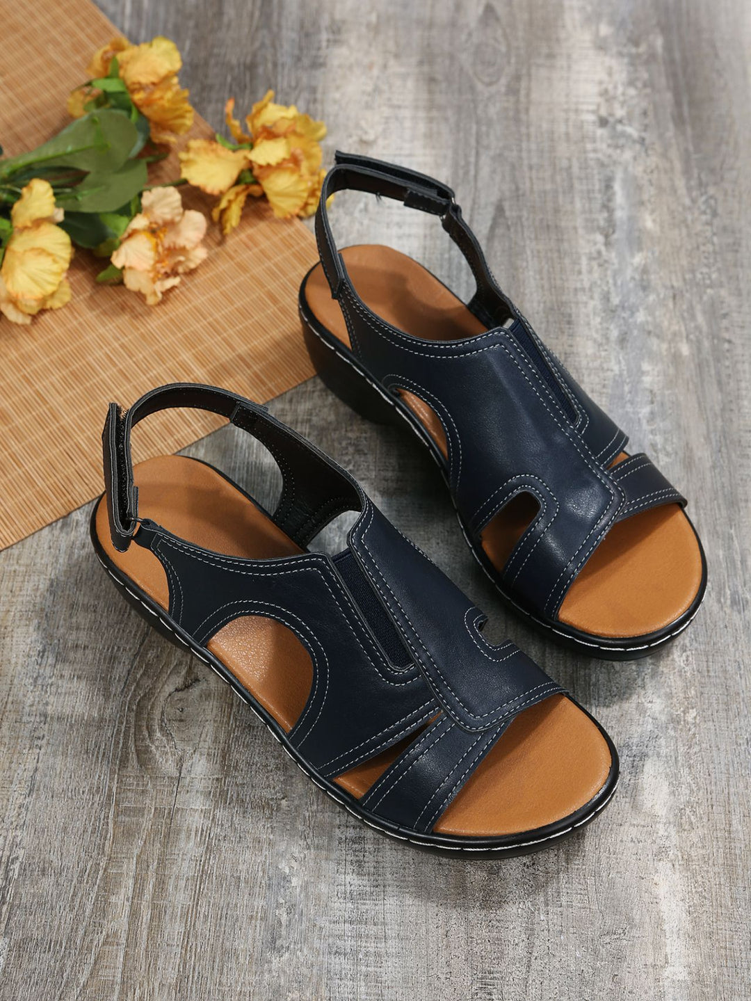 Damen Bequeme Sandalen mit anatomischer Fußbettung R&B