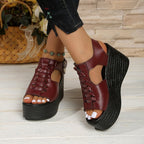 Damen Wedge-Sandaletten mit raffiniertem Gurt-Design R&B