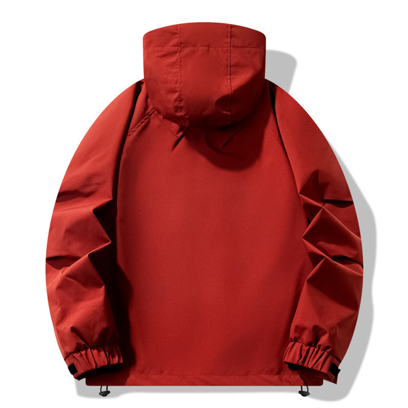 Herren technische Outdoor-Jacke mit wasserabweisendem Material und verstellbarem Kapuzendesign R&B