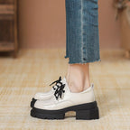 Damen elegante Schnürschuhe mit robustem Plateau und komfortablem Lederoberteil R&B