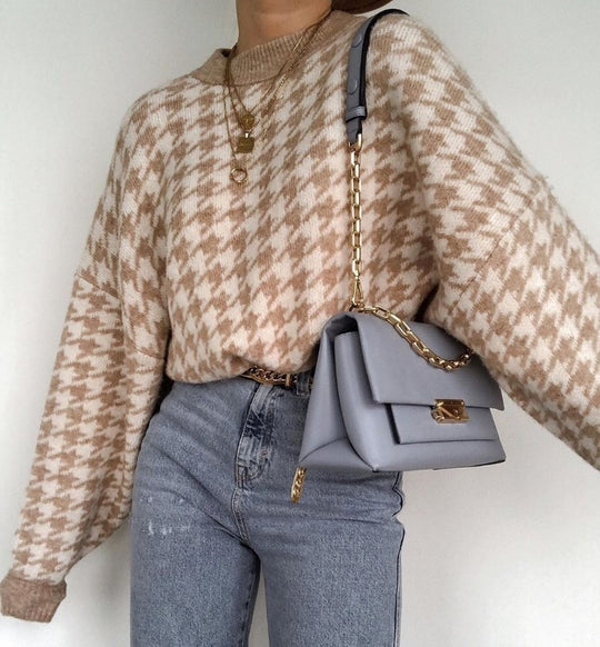 Damen Grobstrickpullover mit modernem Hahnentrittmuster und lässigem Schnitt R&B