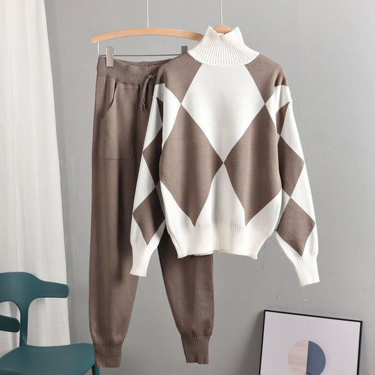 Damen stylisches Freizeitstrickset mit hohem Kragen R&B