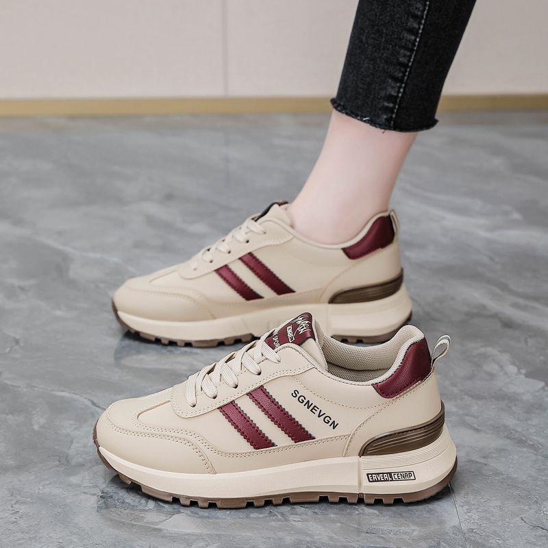 Damen Sportliche Sneakers mit dämpfender Sohle und modischen Akzenten R&B