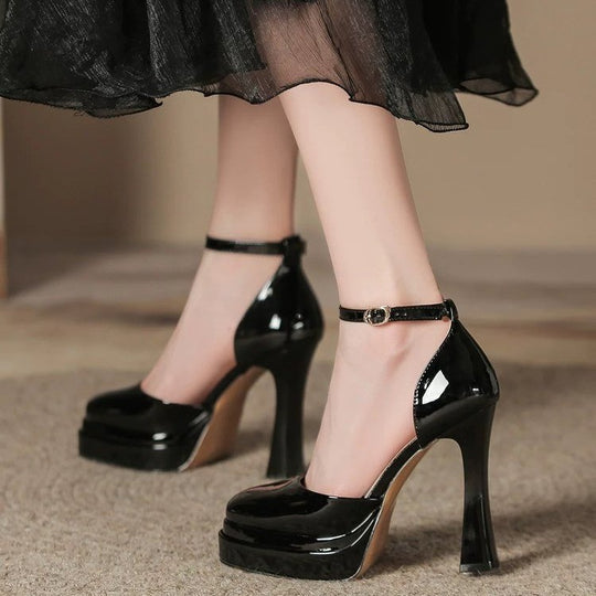 Damen Hochhackige Plateau-Pumps mit verstellbarem Riemchen R&B