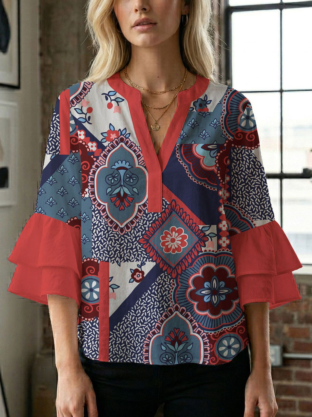 Damen Bluse mit wunderschönen floralem Design R&B