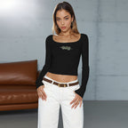 Damen Langarmshirt mit trendigem Neckholder-Ausschnitt und fröhlichem Stickmotiv EB