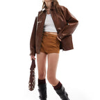 Damen Kunstlederjacke mit lässigem Schnitt und praktischen Reißverschlusstaschen R&B