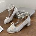 Damen elegante Pumps mit dekorativen Blumenmustern und Perlenschleifen R&B