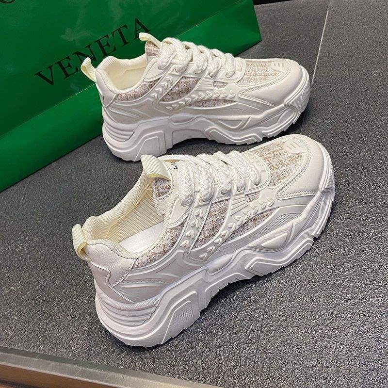 Damen Sneaker mit atmungsaktiven Mesh-Obermaterialien und rutschfesten Sohlen R&B