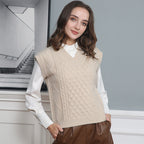 Damen Strickweste mit V-Ausschnitt und aufwendigem Zopfmuster R&B