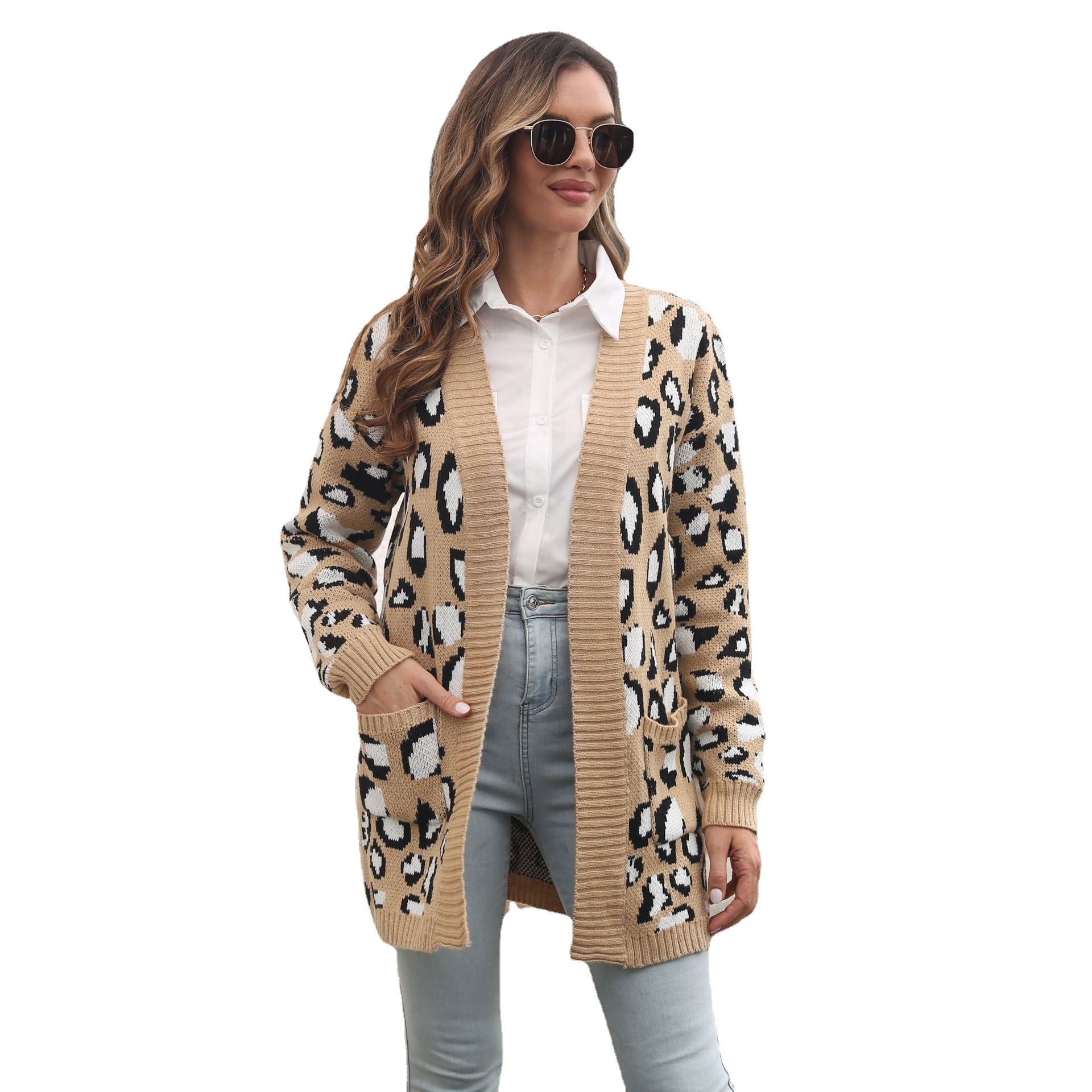 Damen Strickjacke mit modernem Leopardenmuster und Taschen R&B