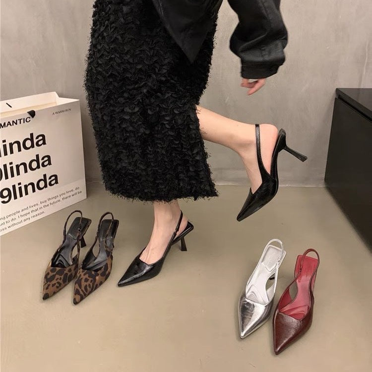 Damen Slingback-Pumps mit glänzender Oberfläche und komfortablem Absatz EB