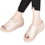 Damen Plattform-Sandalen mit geschwungenem Design und Komfortfußbett R&B