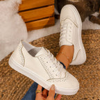 Damen Modische Sneakers mit hochwertigem Wildleder-Obermaterial und stilvollen Details