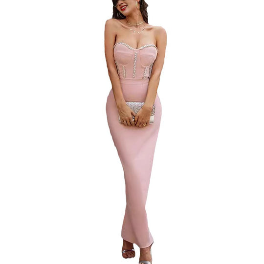 Damen Elegantes und figurbetontes Abendkleid mit Herz-Ausschnitt und Glitzerakzenten R&B