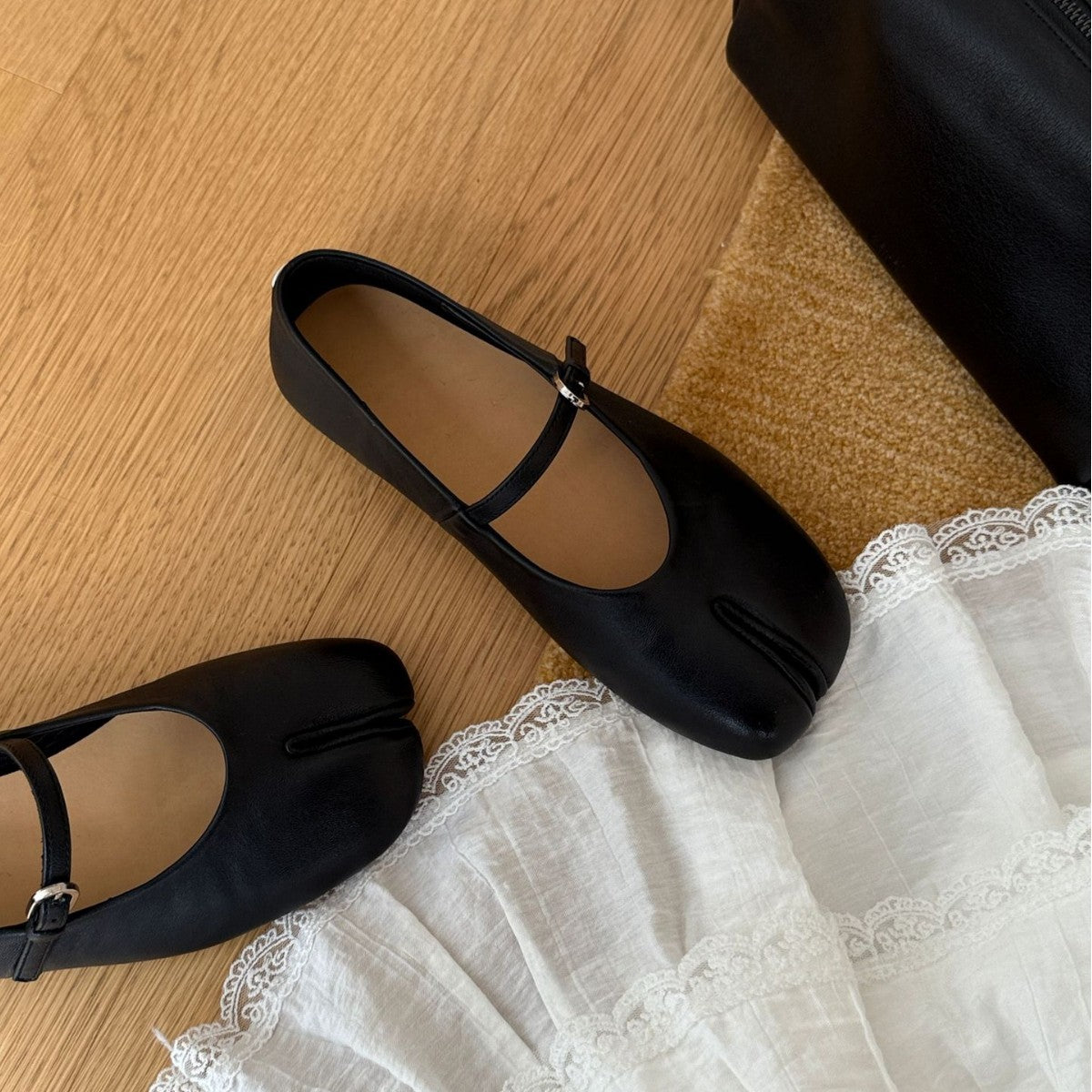 Damen elegante Ballerinas mit verstellbarem Riemchen und weichem Leder R&B