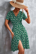 Damen Wickelkleid mit floralem Muster und seitlichem Schlitz R&B