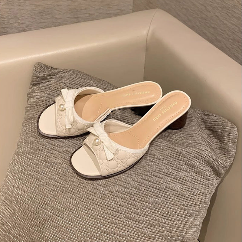 Damen modische Mules mit elegantem Perlenschmuck und komfortablem Absatz R&B