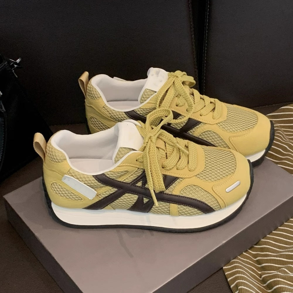 Damen Sportliche Sneaker mit atmungsaktiver Mesh-Oberfläche und stabilisierender Sohle R&B